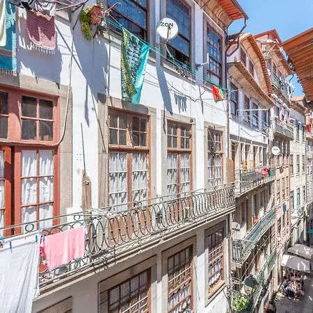 Oporto Street Fonte Taurina - Riverfront Suites (Adults Only)