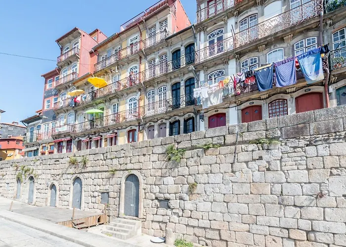 Gasthof Oporto Street Fonte Taurina - Riverfront Suites (Adults Only)