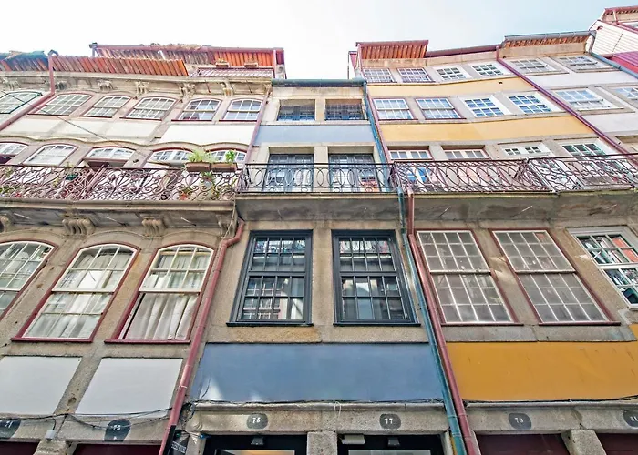 Oporto Street Fonte Taurina - Riverfront Suites (Adults Only) 3* Porto