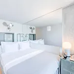 Penzion Street Fonte Taurina - Riverfront (adults Only)