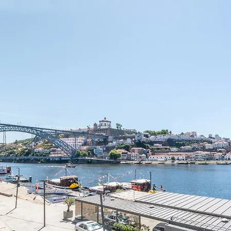 Konukevi Street Fonte Taurina - Riverfront (adults Only) 3*